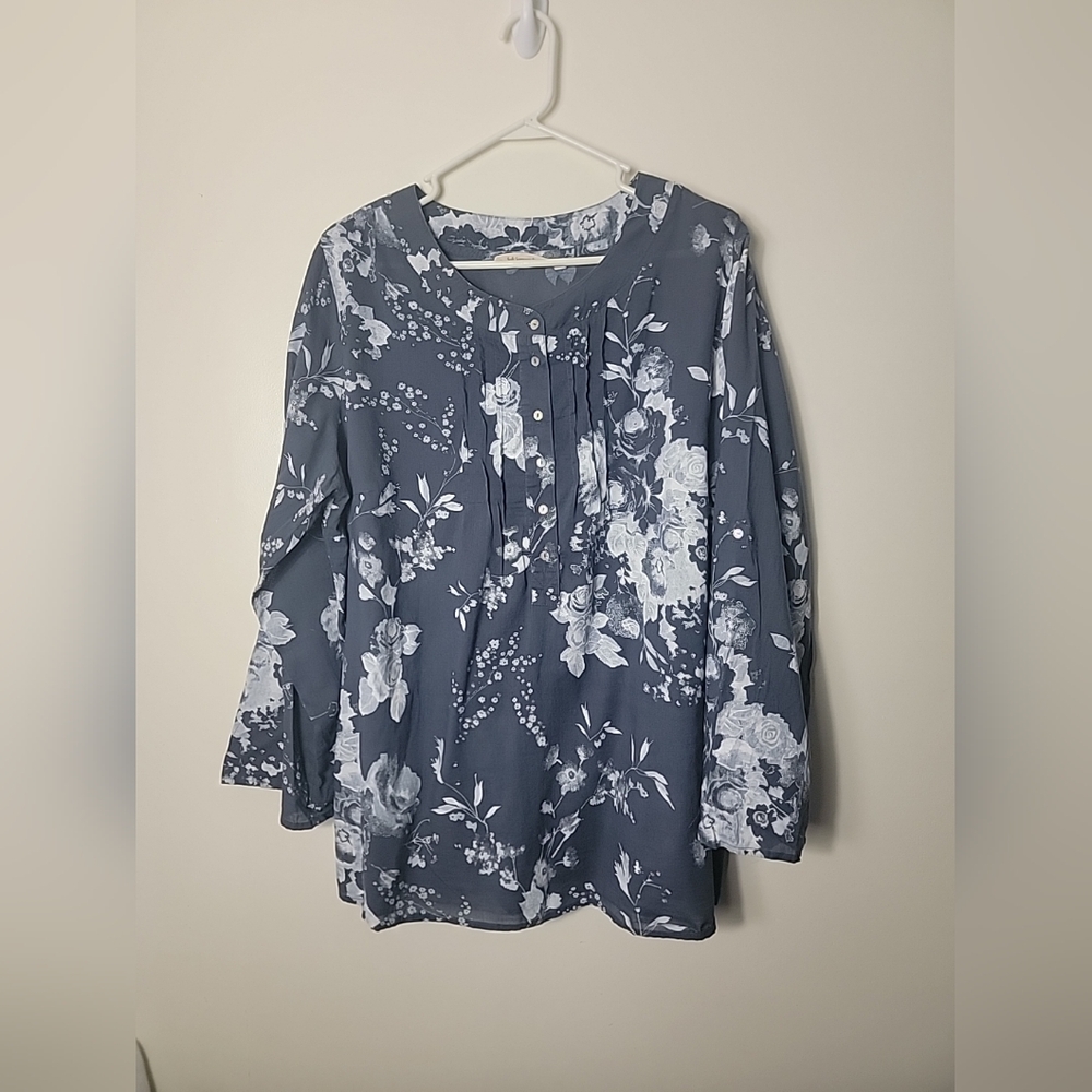 Soft Surroundings Women's Gray White Floral Roll Tab Sleeve Tunic Top, 1X